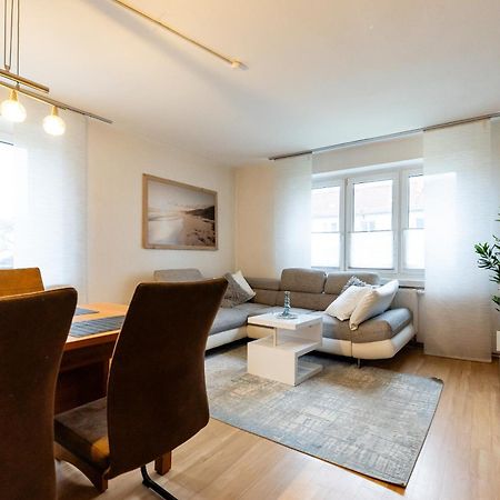 Moderne 4 Zimmer Wohnung Vollausgestattet Und Moebliert Halle  外观 照片